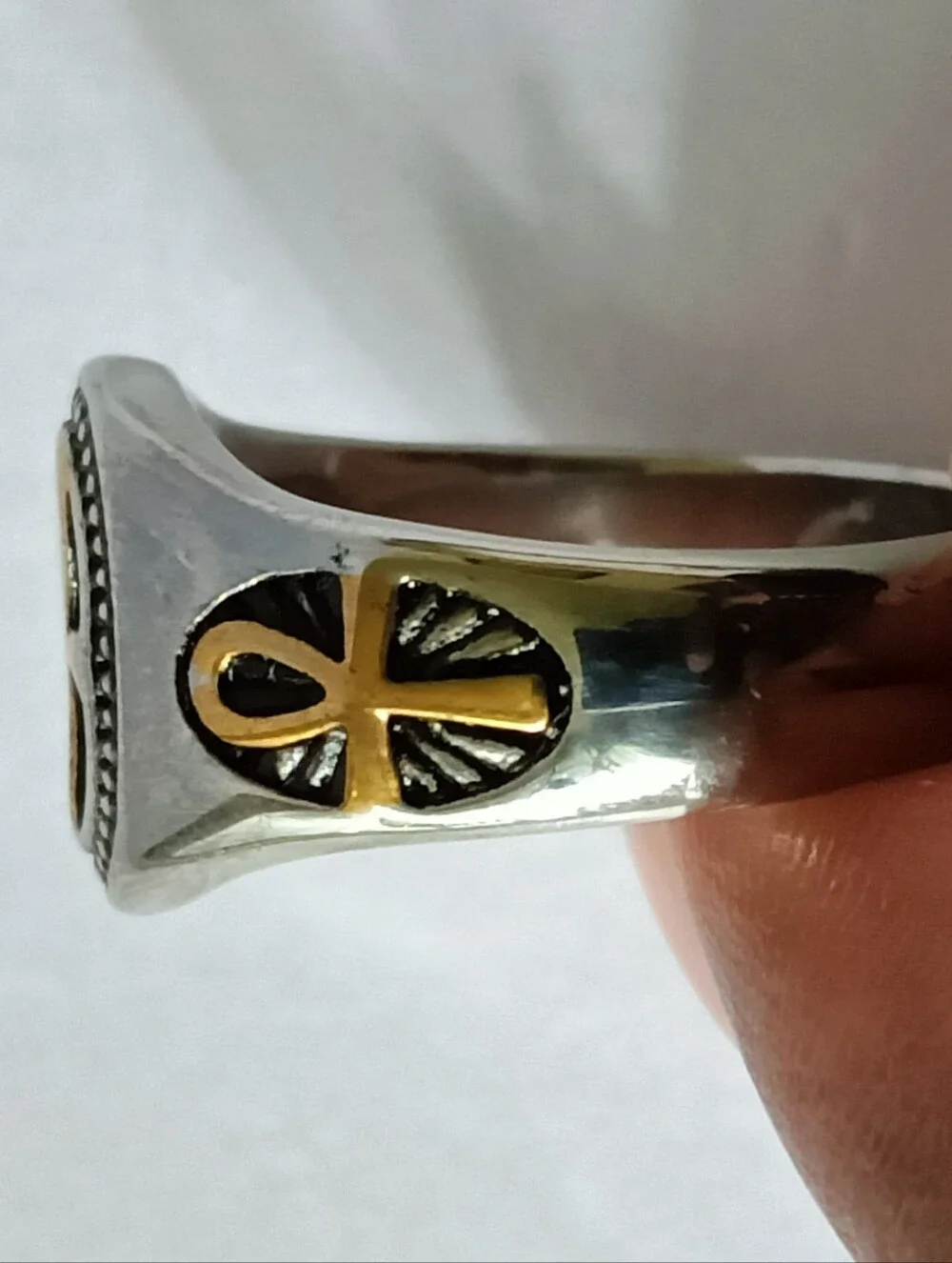 N/A gold silver